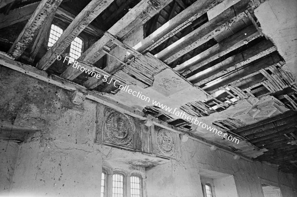 THE CASTLE BANQUETING HALL FRAGMENTS OF CORNICE